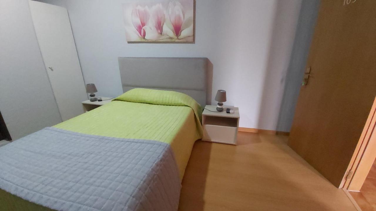 Residencial As Canarias Ponte de Sor Zewnętrze zdjęcie